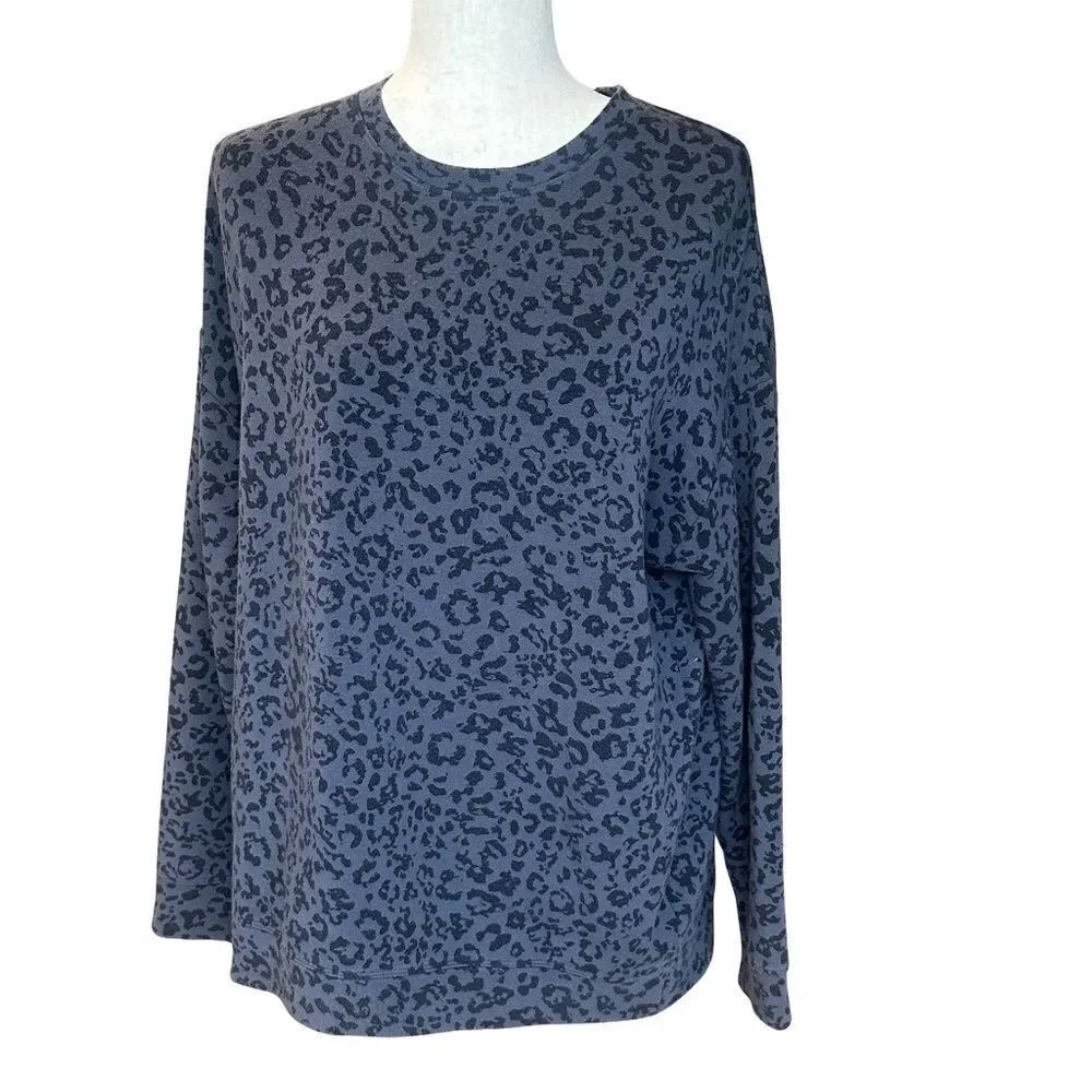 Athleta Long Sleeve Light Weight Sweatshirt Purple / Black Size Small